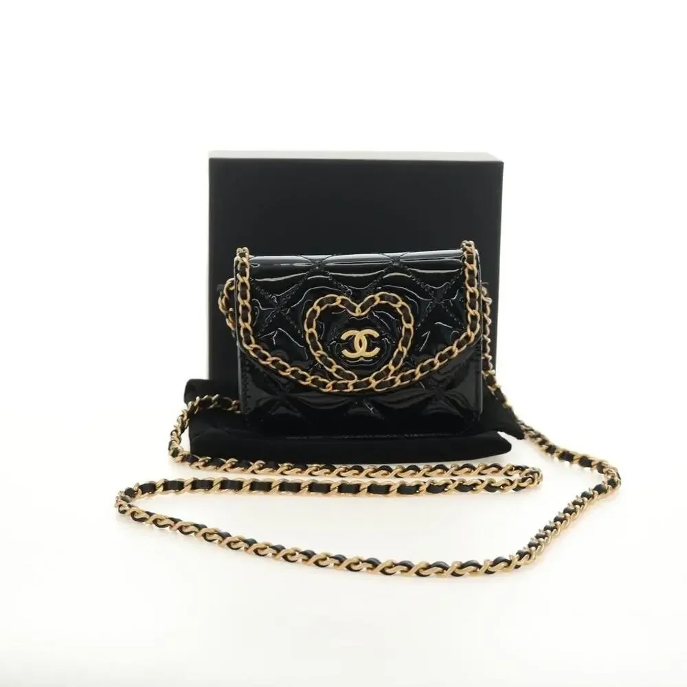 Chanel Matelasse Chain Shoulder Bag Black